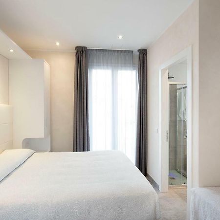 White Suite & Apartments Bellaria-Igea Marina Ngoại thất bức ảnh