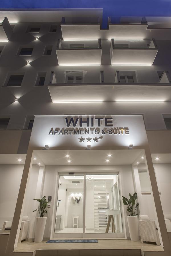 White Suite & Apartments Bellaria-Igea Marina Ngoại thất bức ảnh