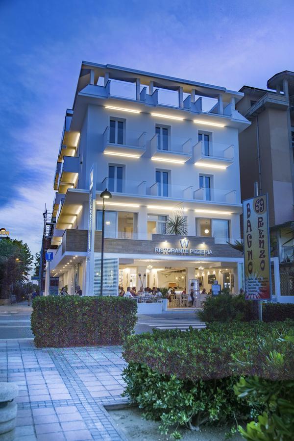 White Suite & Apartments Bellaria-Igea Marina Ngoại thất bức ảnh