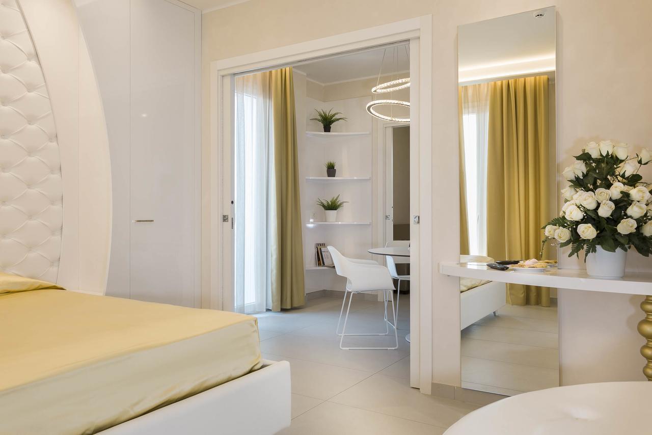 White Suite & Apartments Bellaria-Igea Marina Ngoại thất bức ảnh